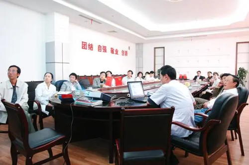 怎么主持伦理委员会会议?(图3) 怎么主持伦理委员会会议?(图3)